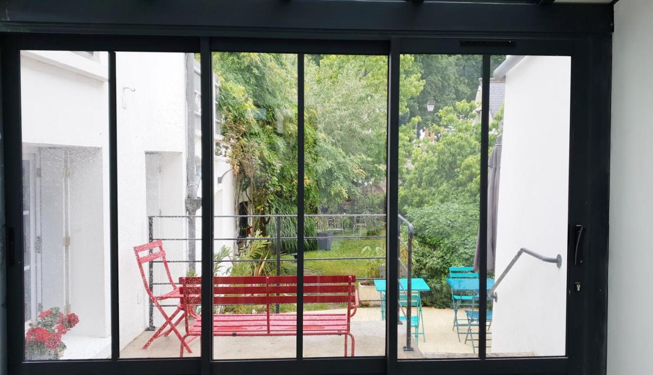 Le Huis Clos Amboise Eksteriør billede