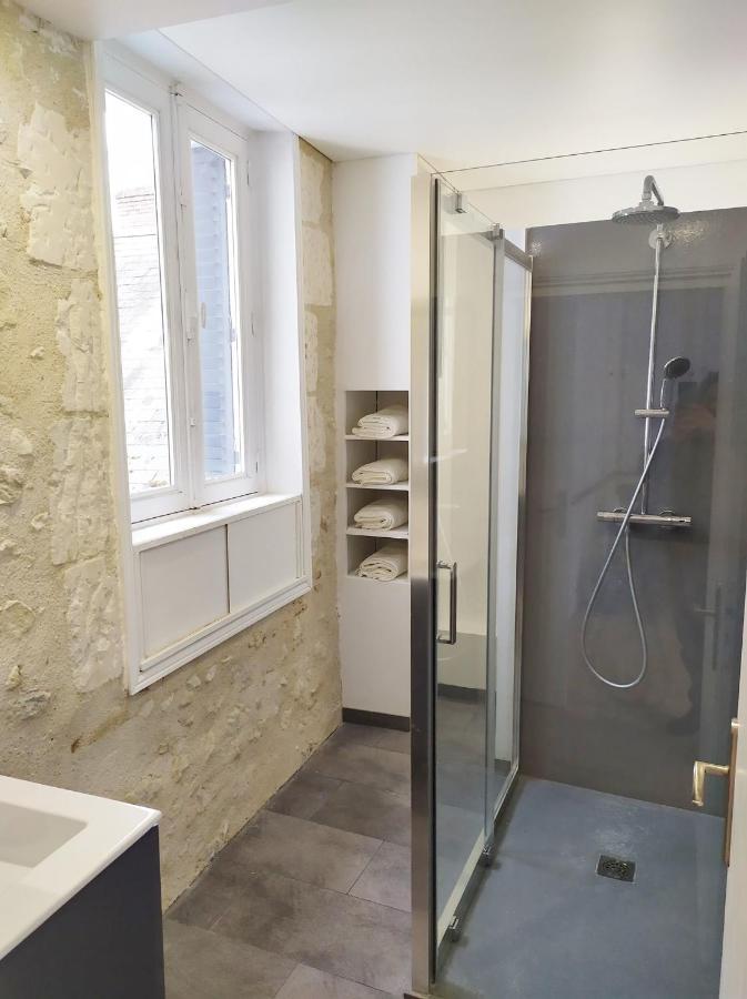 Le Huis Clos Amboise Eksteriør billede